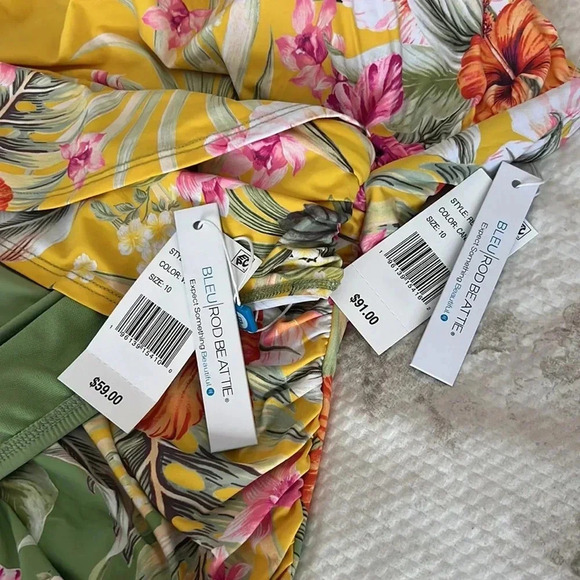 Bleu Rod Beattie  Paradiso Bandeau Tankini Top and Sarong Hipster Bottom - Picture 12 of 13